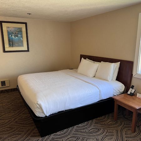 Promenade Inn & Suites Oceanfront Seaside Exterior foto