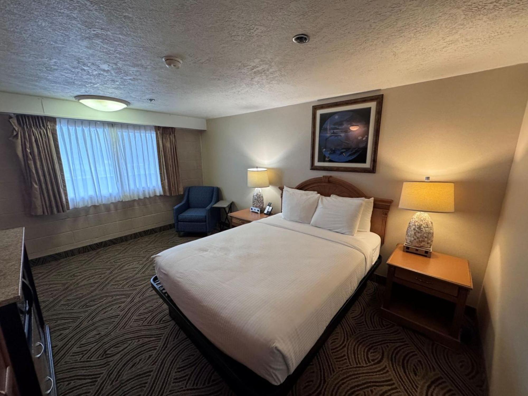 Promenade Inn & Suites Oceanfront Seaside Exterior foto